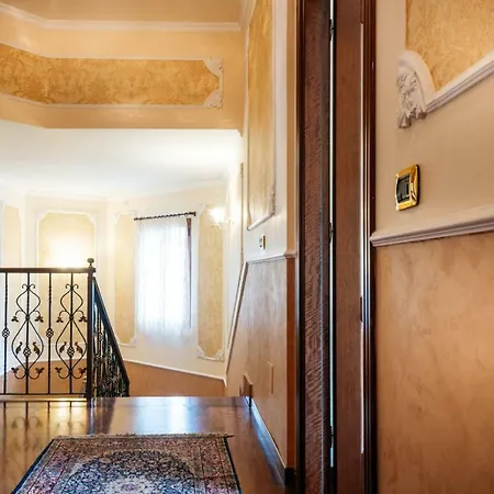 Synthesis Luxury Suites Reggio di Calabria