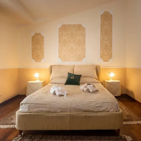 Synthesis Luxury Suites Vendégház Reggio di Calabria